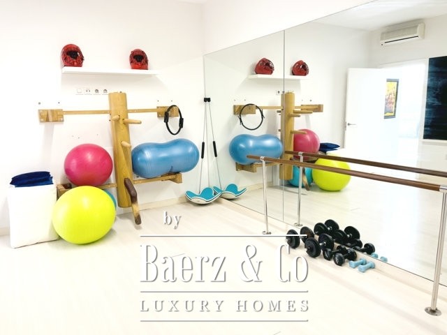 Image No.27-5 Bed Villa for sale