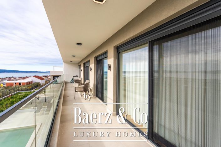 Image No.31-4 Bed Villa for sale