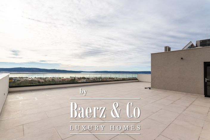 Image No.33-4 Bed Villa for sale