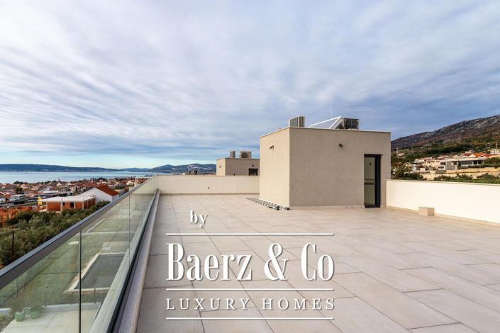 Image No.34-4 Bed Villa for sale