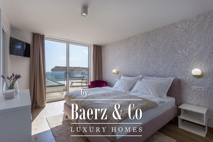 Image No.18-4 Bed Villa for sale