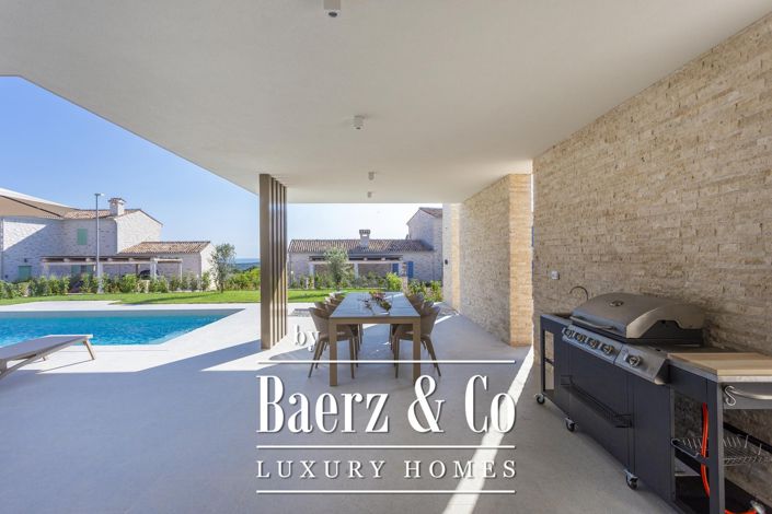 Image No.23-4 Bed Villa for sale