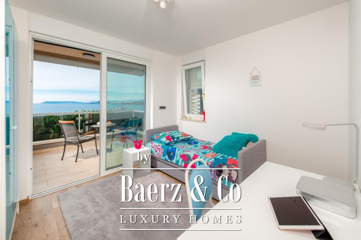 Image No.14-4 Bed Apartment for sale