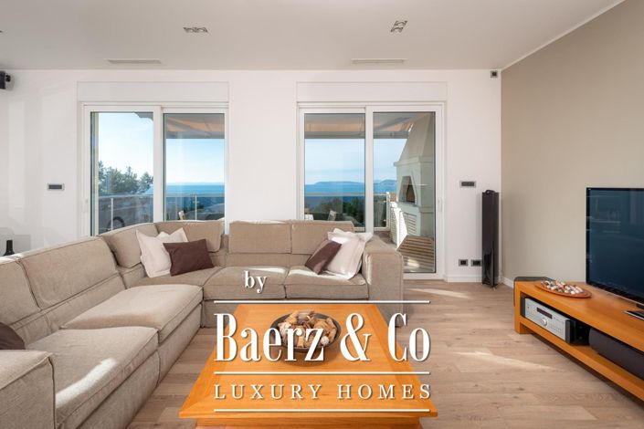 Image No.2-4 Bed Apartment for sale