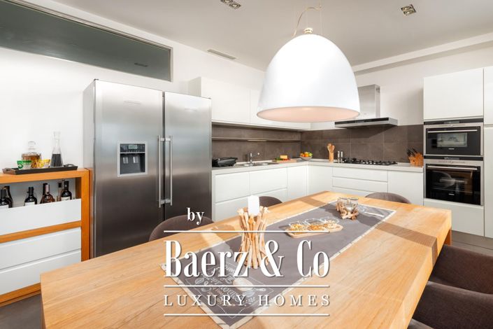 Image No.6-4 Bed Apartment for sale