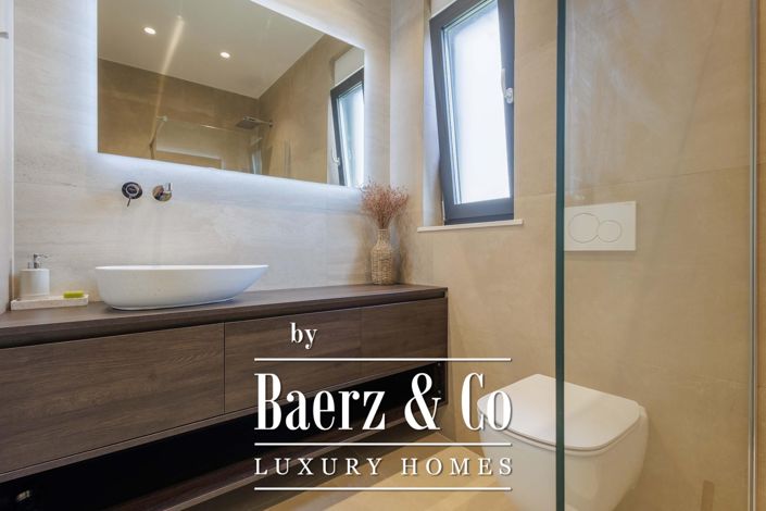 Image No.32-Villa de 4 chambres à vendre à Kaštelir-Labinci