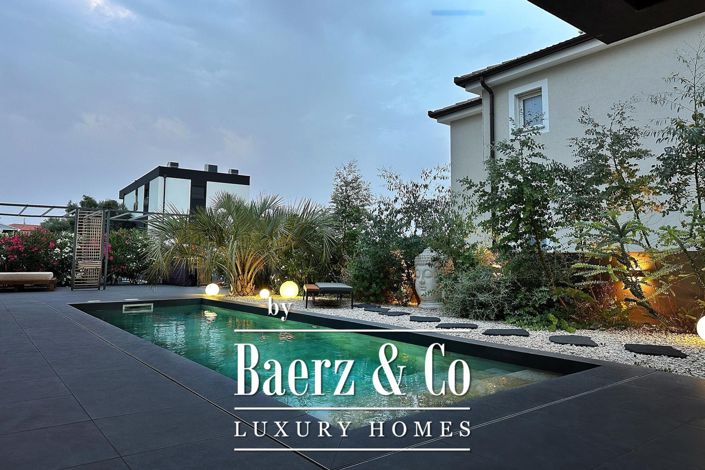 Image No.30-3 Bed Townhouse for sale