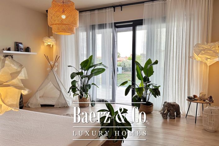 Image No.4-3 Bed Townhouse for sale