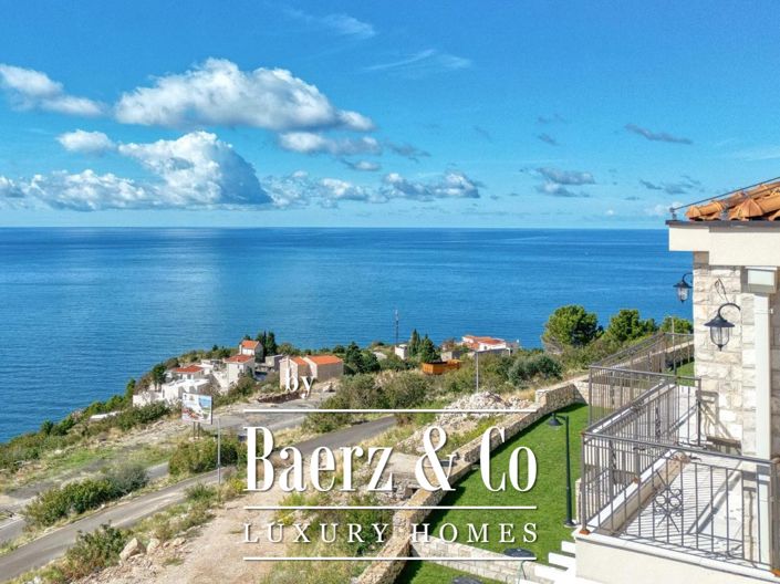 Image No.9-24 Bed House/Villa for sale