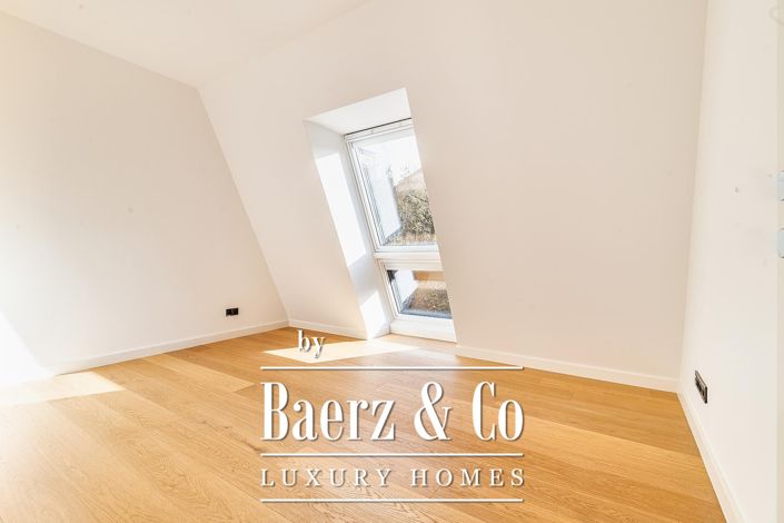 Image No.6-4 Bed Apartment for sale