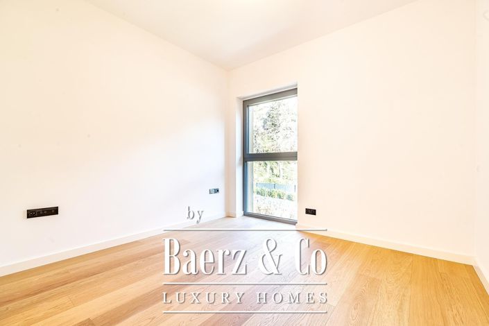 Image No.7-4 Bed Apartment for sale