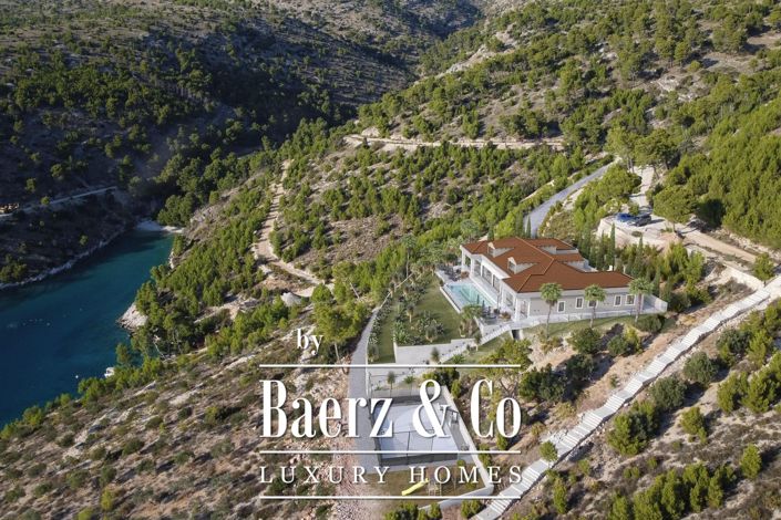 Image No.8-6 Bed Villa for sale