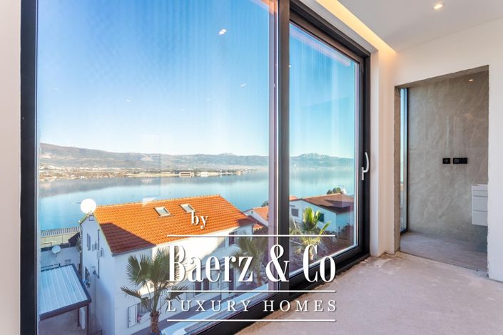 Image No.12-3 Bed Villa for sale