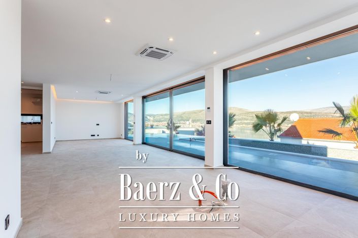 Image No.4-3 Bed Villa for sale