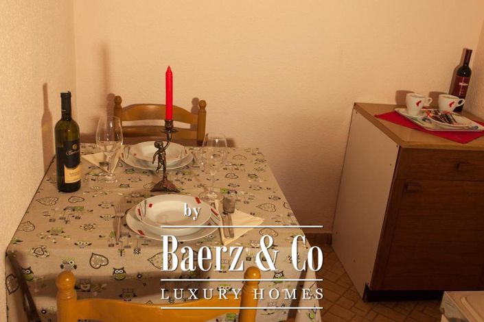 Image No.12-15 Bed House for sale