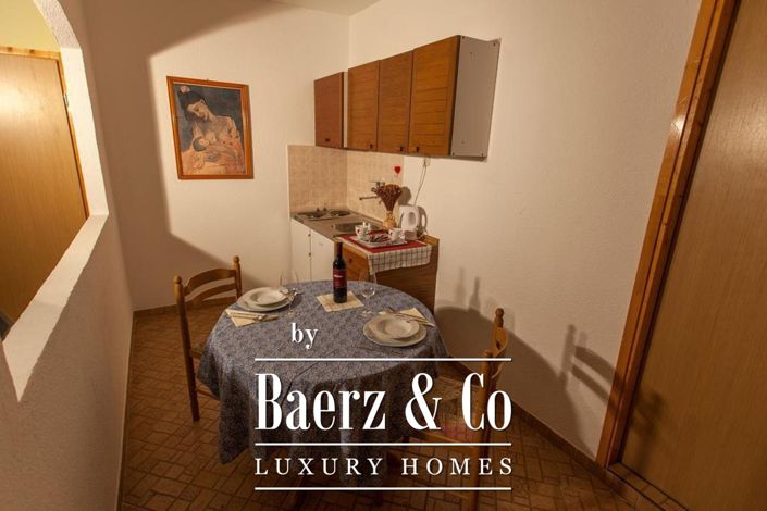 Image No.13-15 Bed House for sale