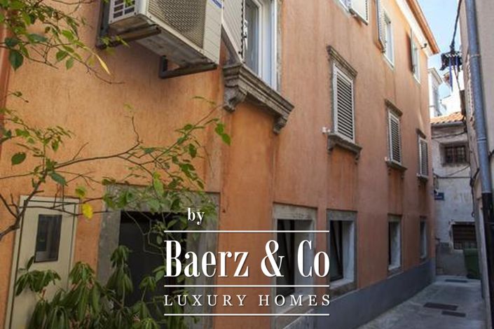 Image No.3-15 Bed House for sale