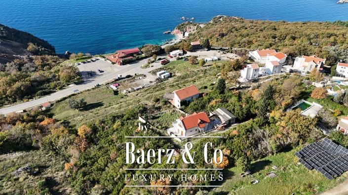 Image No.2-4 Bed House/Villa for sale