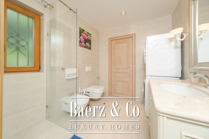 Image No.21-Maison / Villa de 3 chambres à vendre à Budva