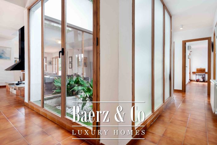 Image No.18-4 Bed Villa for sale