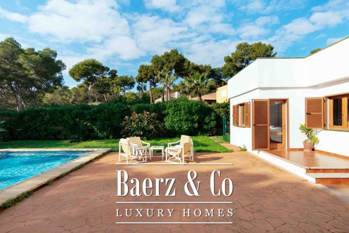 Image No.2-4 Bed Villa for sale