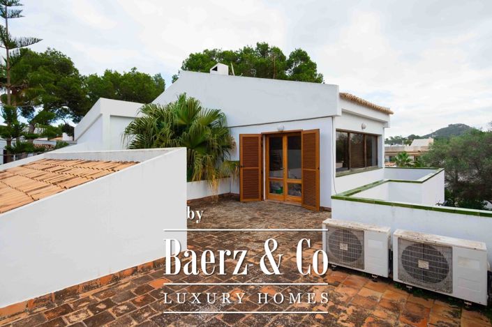 Image No.33-4 Bed Villa for sale