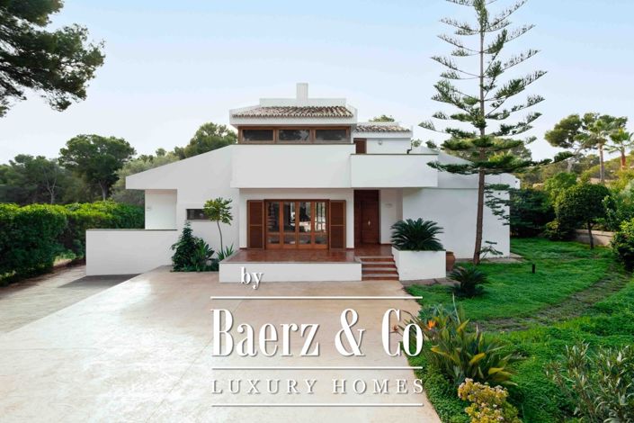 Image No.4-4 Bed Villa for sale