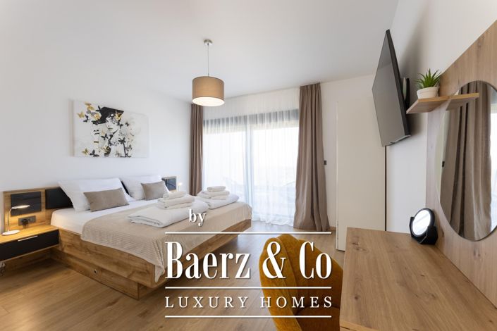 Image No.25-5 Bed Villa for sale