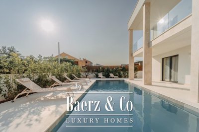 1 - Sveti Filip i Jakov, Maison de ville