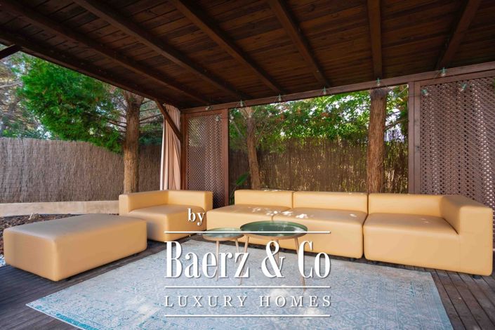 Image No.15-5 Bed Villa for sale