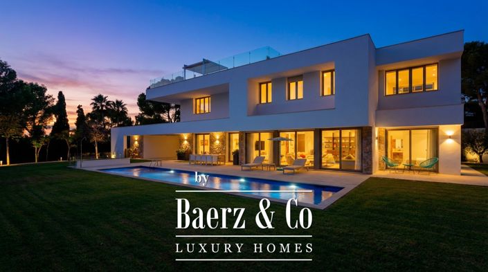 Image No.2-5 Bed Villa for sale