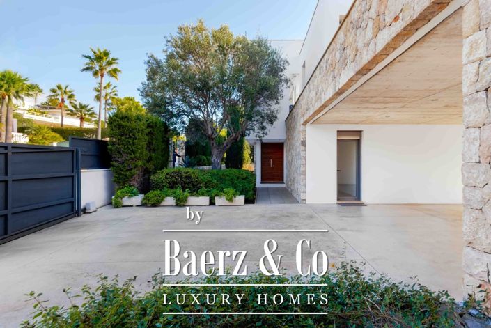 Image No.21-5 Bed Villa for sale