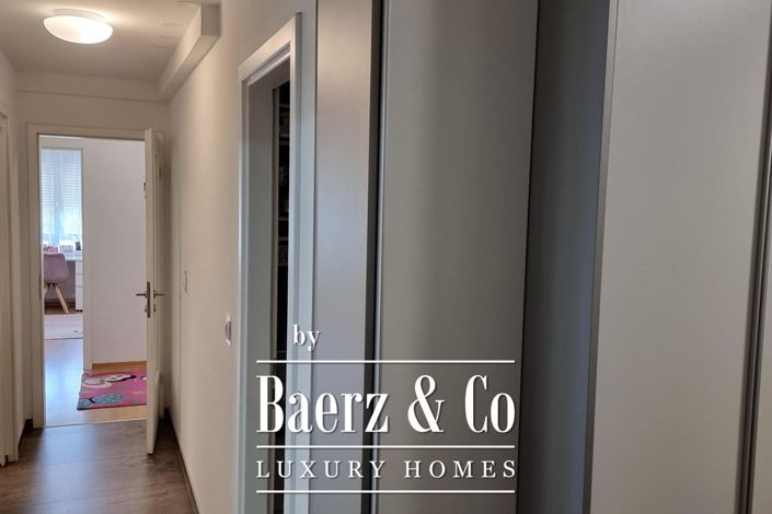 Image No.10-4 Bed Apartment for sale