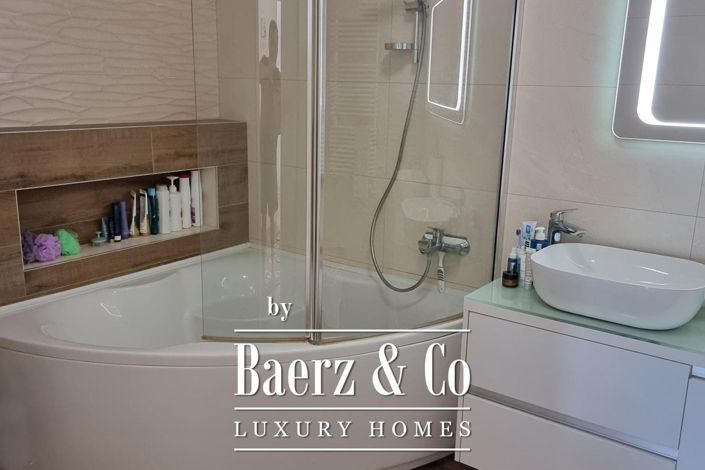 Image No.11-4 Bed Apartment for sale