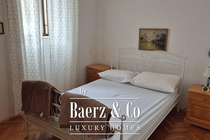 Image No.21-4 Bed Property for sale