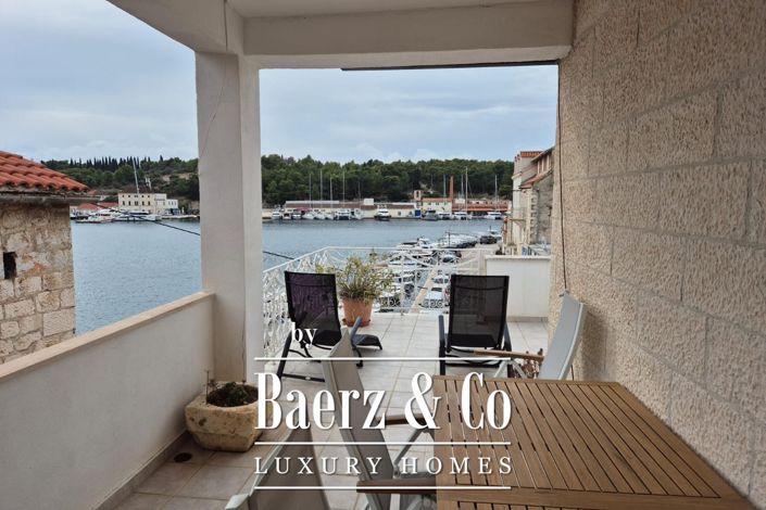 Image No.30-4 Bed Property for sale