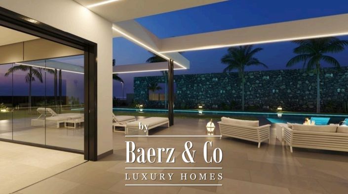 Image No.4-4 Bed Property for sale