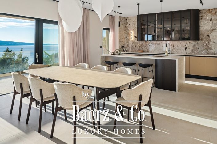 Image No.7-5 Bed Villa for sale