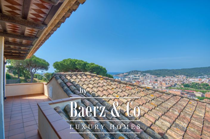 Image No.35-7 Bed Villa for sale