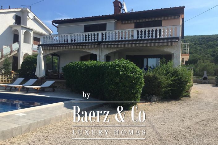 Image No.11-4 Bed Townhouse for sale