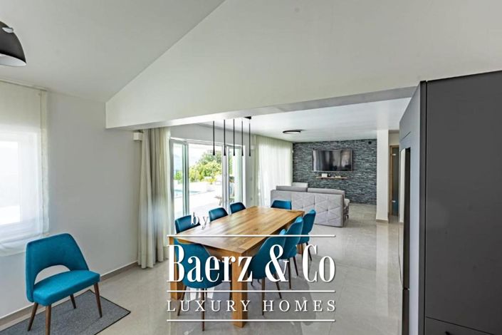 Image No.10-Maison de ville de 4 chambres à vendre à Cerovlje