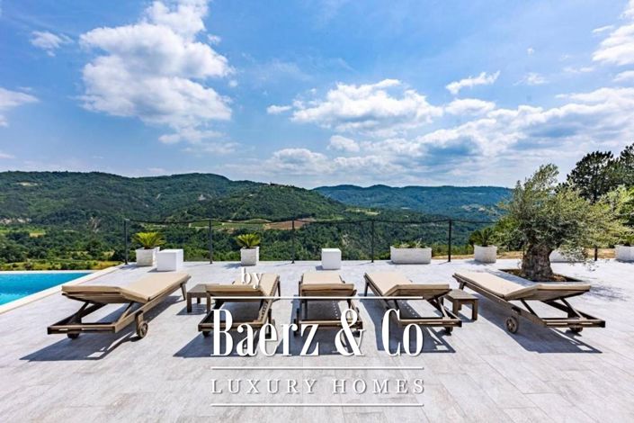 Image No.2-Maison de ville de 4 chambres à vendre à Cerovlje