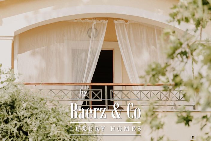 Image No.18-11 Bed House for sale