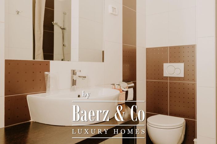 Image No.19-11 Bed House for sale