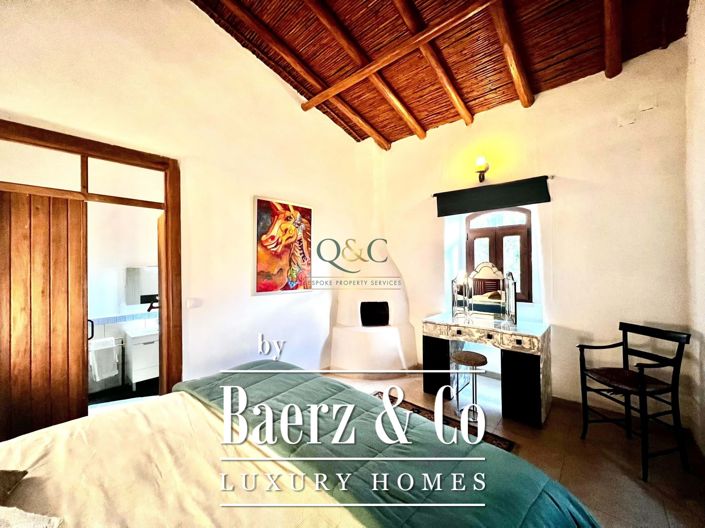 Image No.11-2 Bed Villa for sale