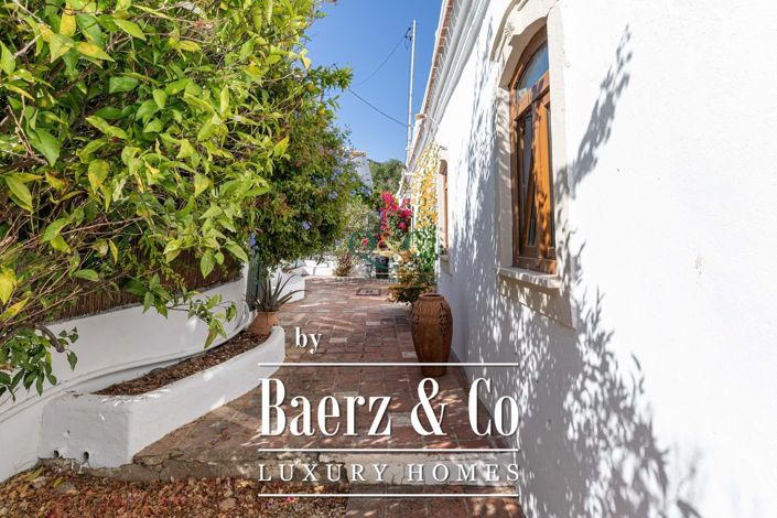 Image No.13-2 Bed Villa for sale