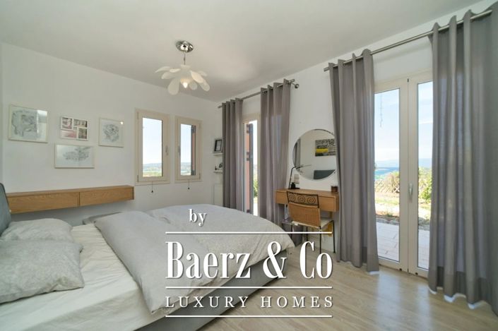 Image No.11-5 Bed Villa for sale