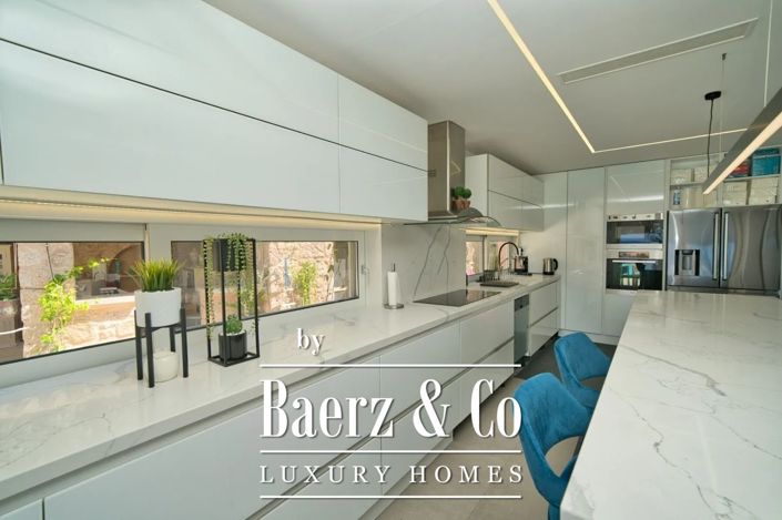 Image No.17-5 Bed Villa for sale