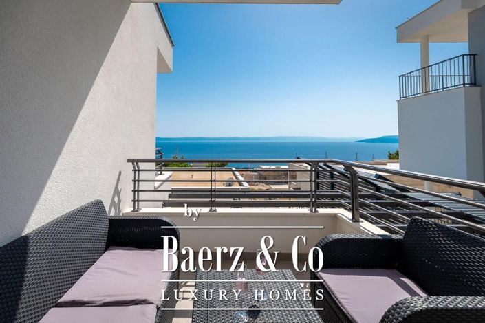 Image No.19-4 Bed Townhouse for sale