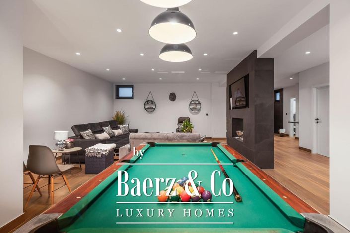 Image No.28-4 Bed Townhouse for sale